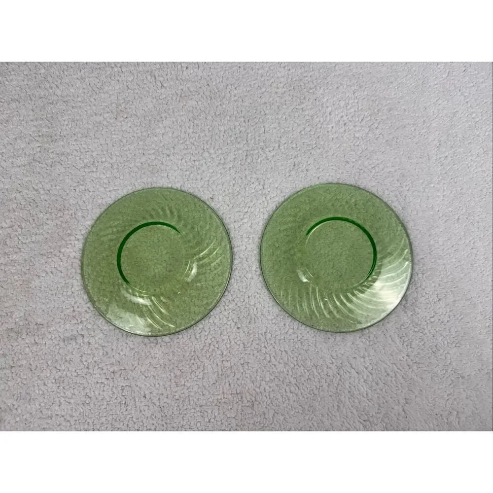 Vintage Uranium Glass Plates 6” Spiral/Swirl Pattern - Set Of 10
